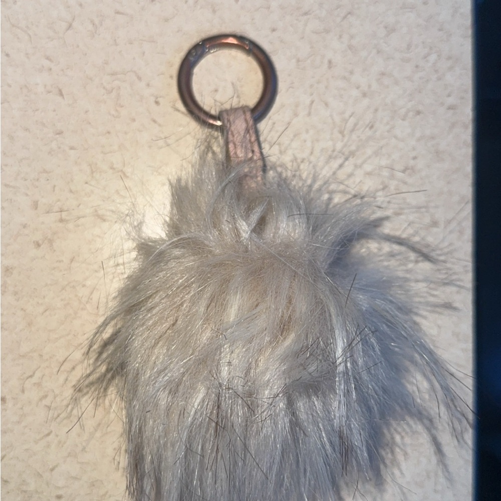 Pom keychain
